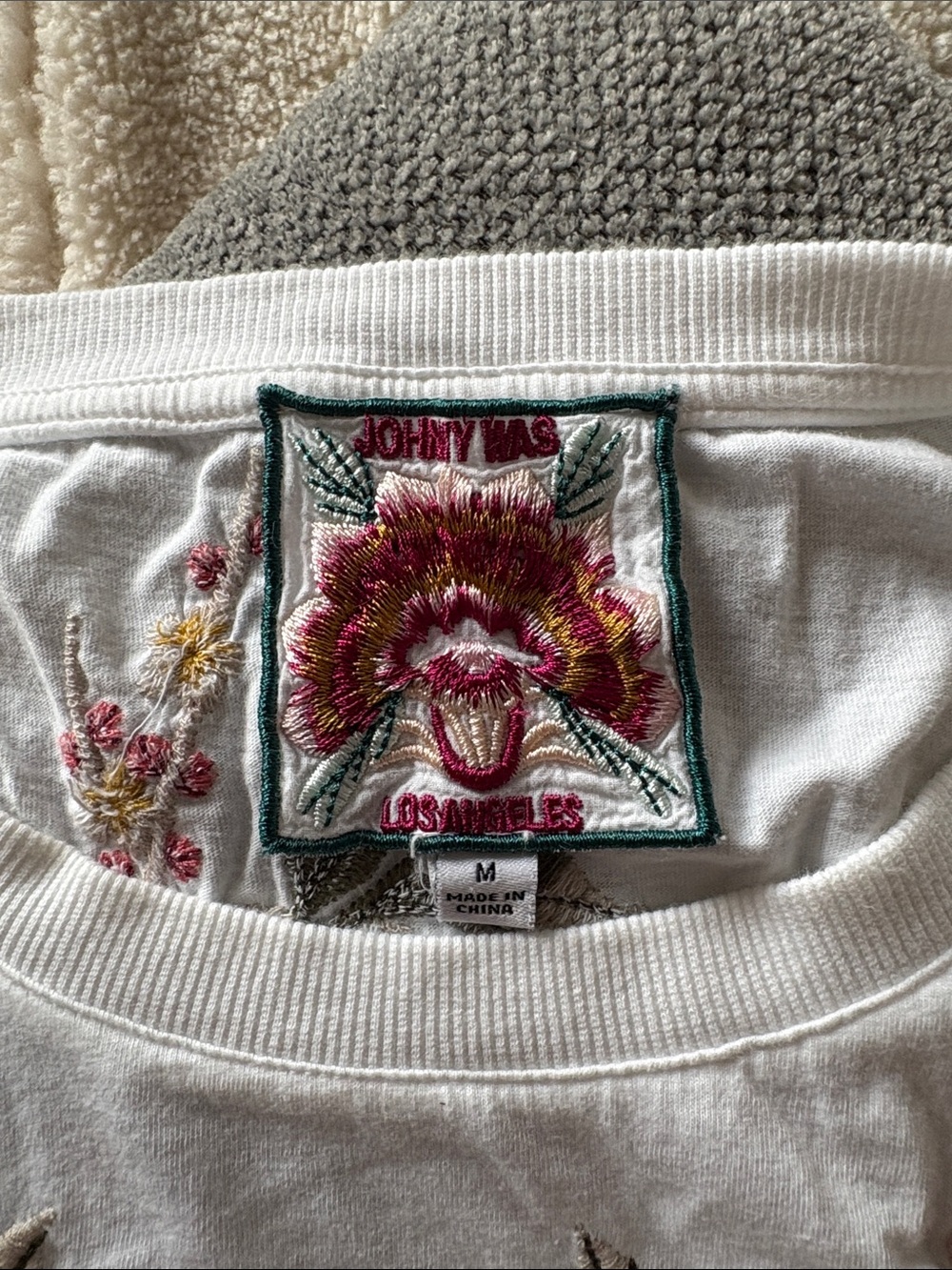 Johnny Was Embroidered Longsleeve - Picture 3 of 3